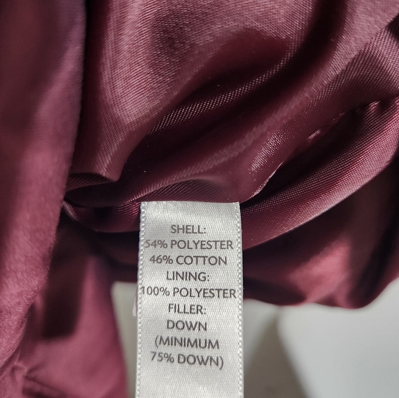 J Jill Burgundy Puffer Vest, Size Meduim - Picture 5 of 8